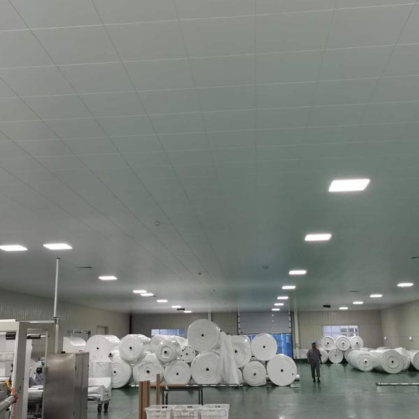 宜昌市欣龍衛(wèi)材水刺(2)車(chē)間